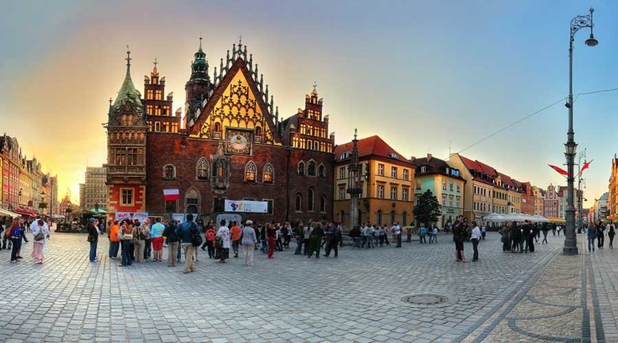 Classic Poland Tour - History Culture & Places To Visit In