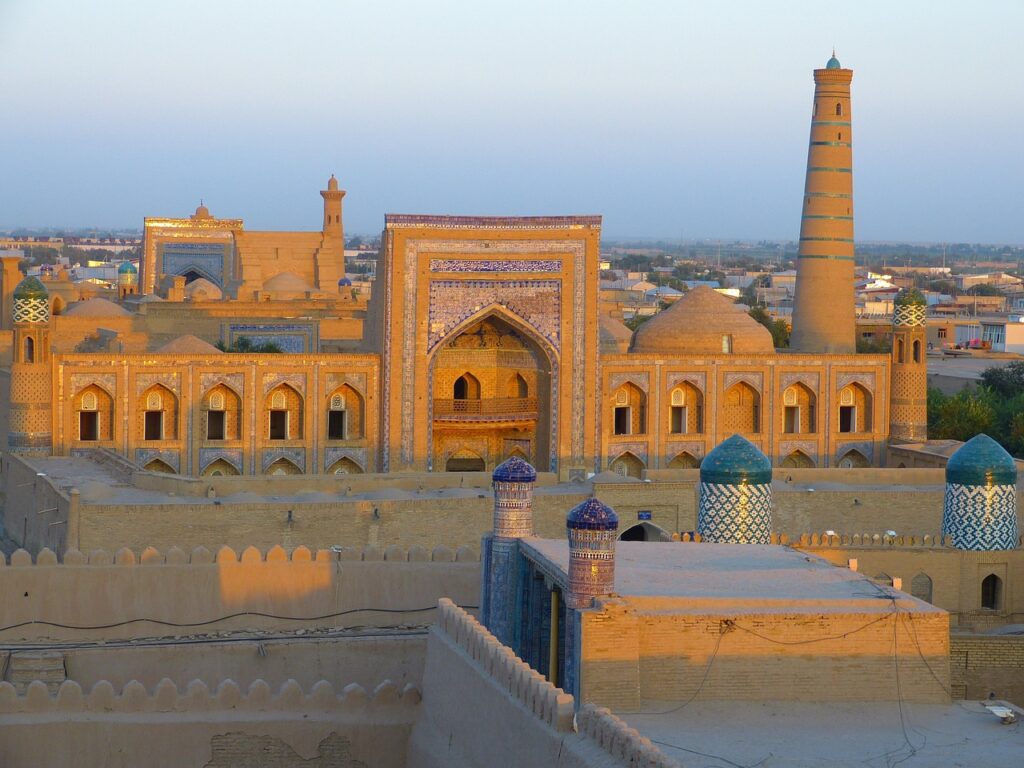 Khiva Itchan Kala Uzbekistan travel guide 2025