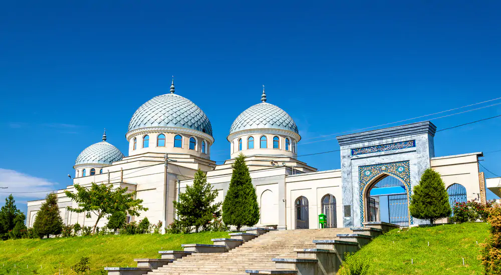 Khoja Akhror Vali