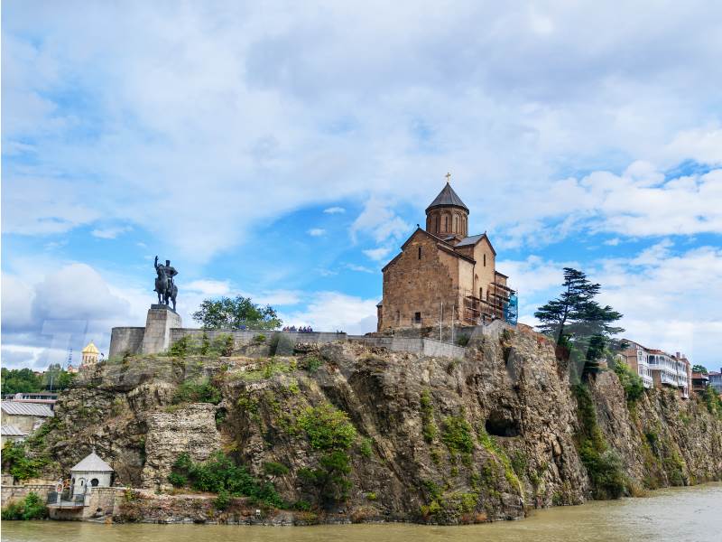 metekhi-church-georgia_web